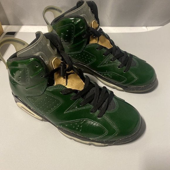 Size 8.5 - Jordan 6 Retro Champagne 2014 384664-350 Damage Box / Pre Owned